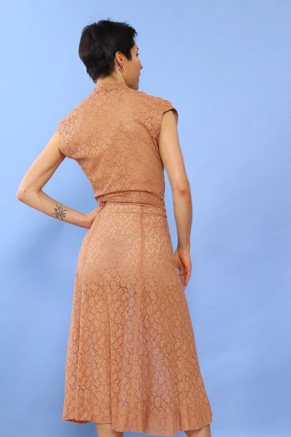 1940s Nougat Netted Lace Dress XS