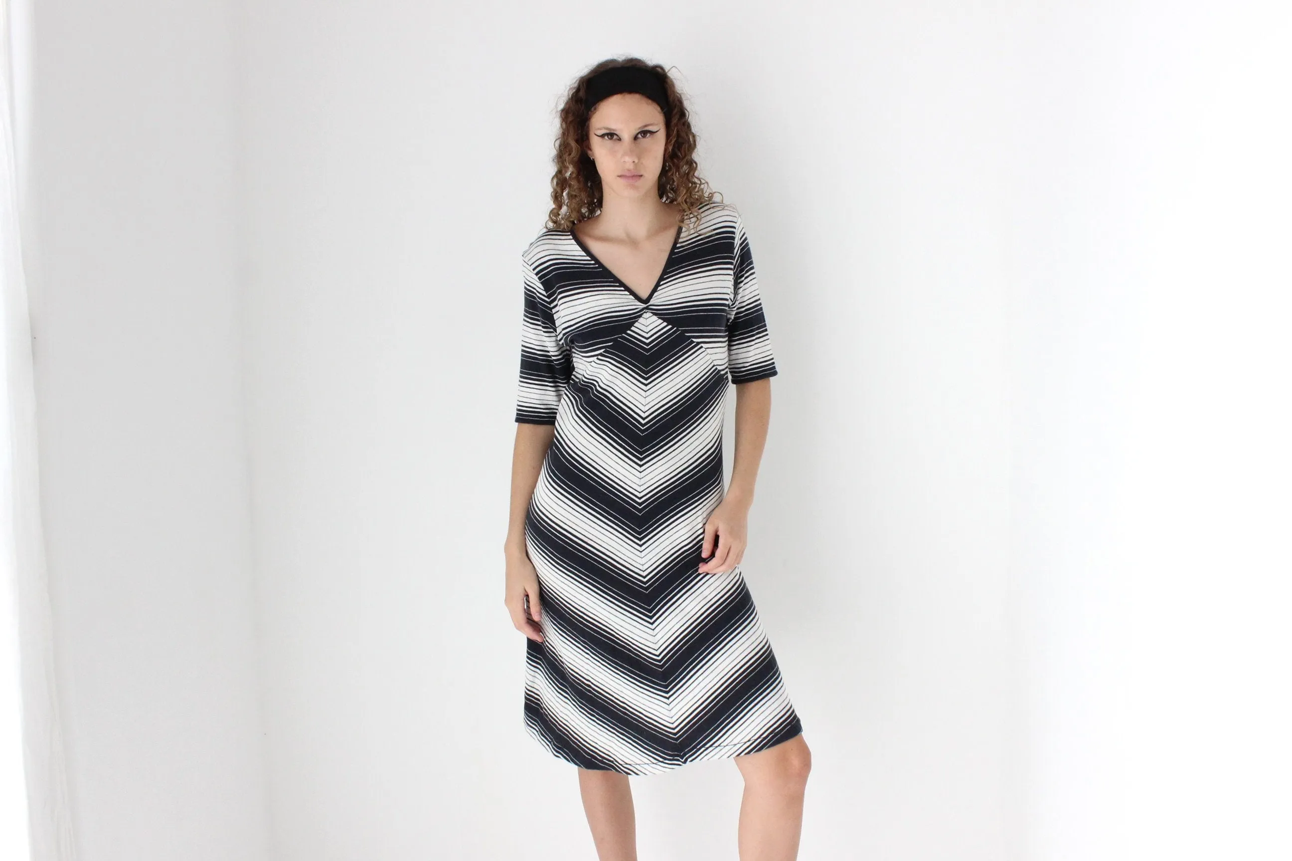 90s Chevron Knit Easy Wearing Midi Dress