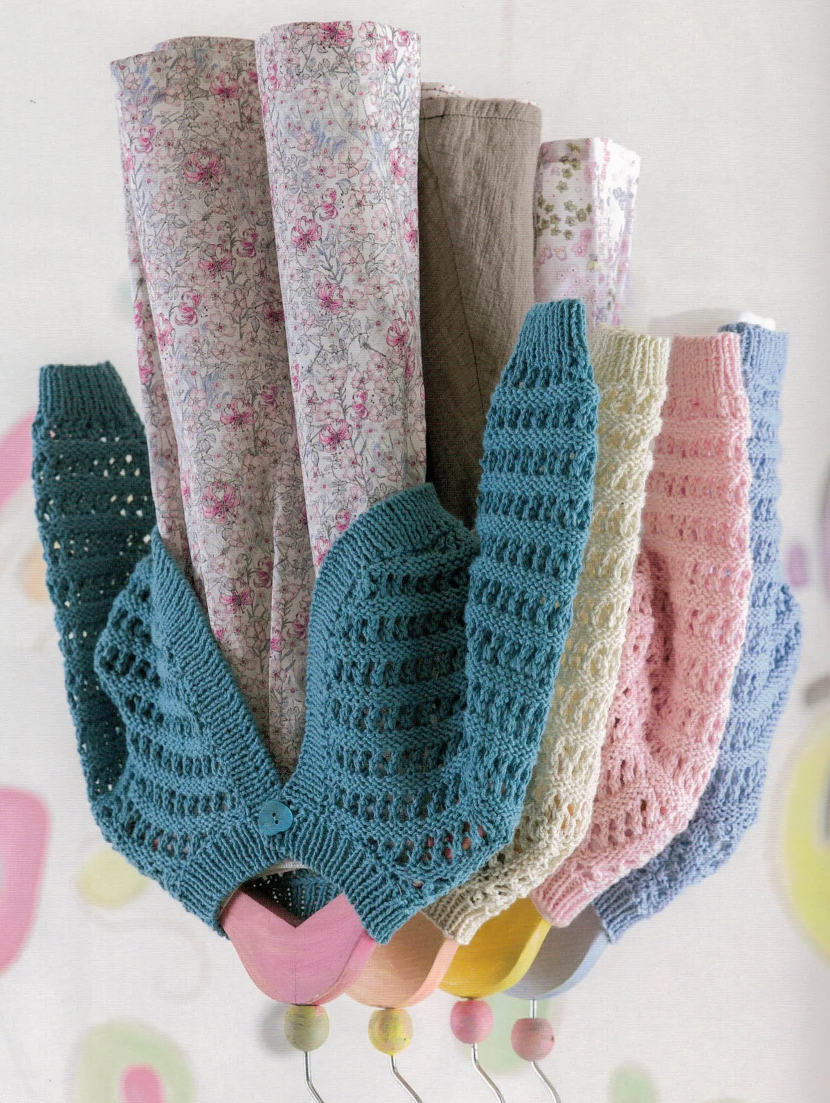 Baby/Toddler - Lang Yarns Fatto A Mano Book No. 240 Baby