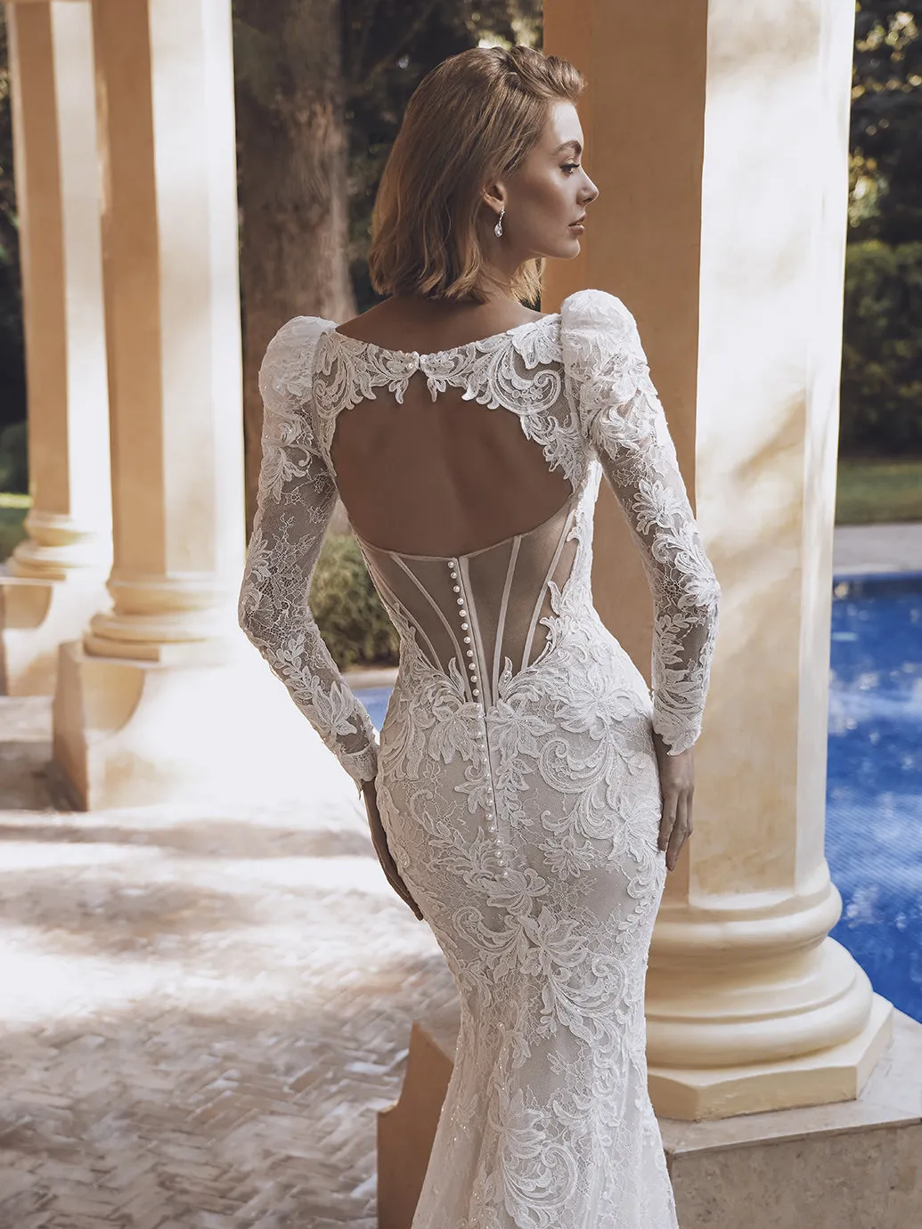 Enzoani: Urvashi