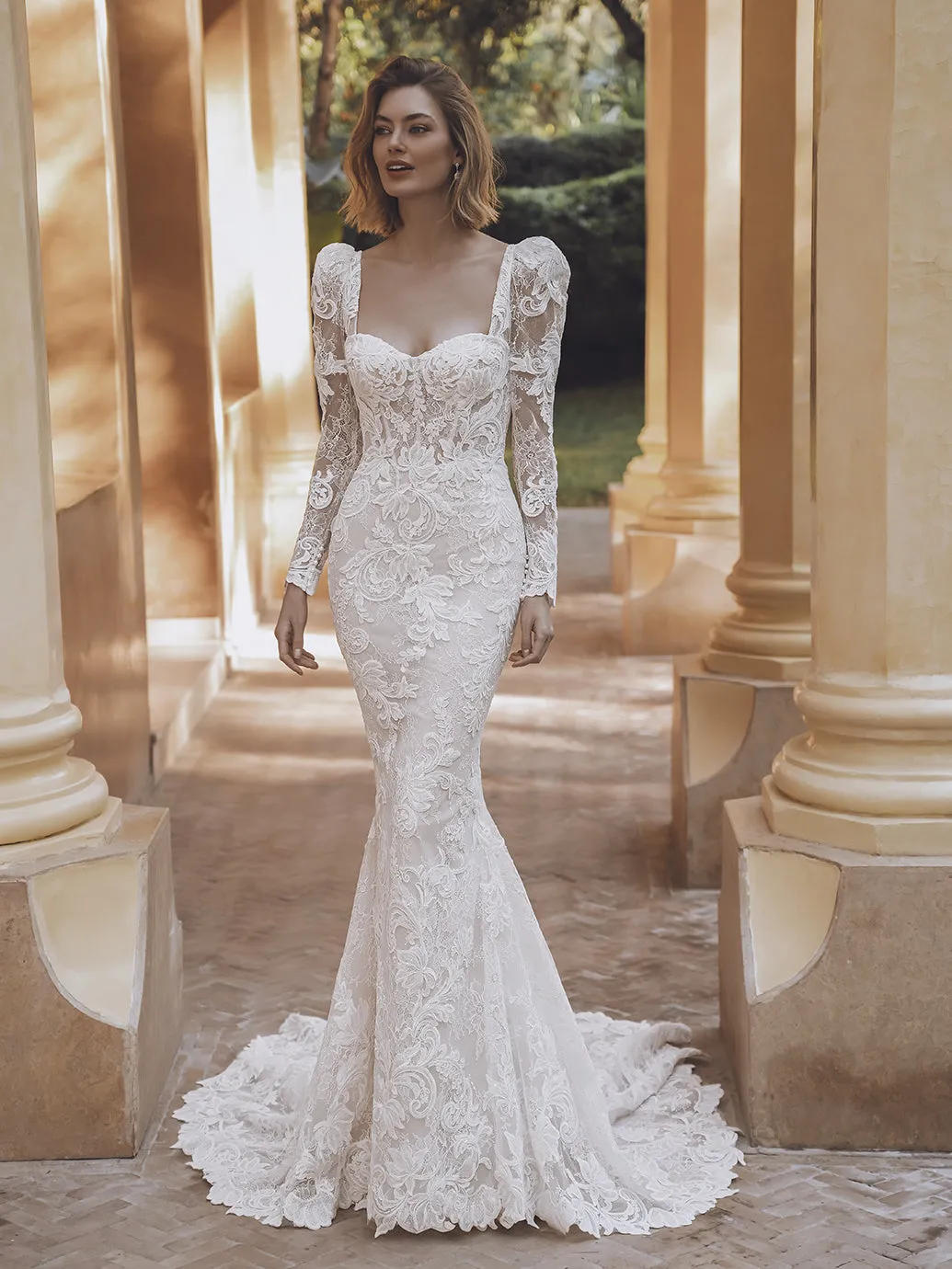 Enzoani: Urvashi
