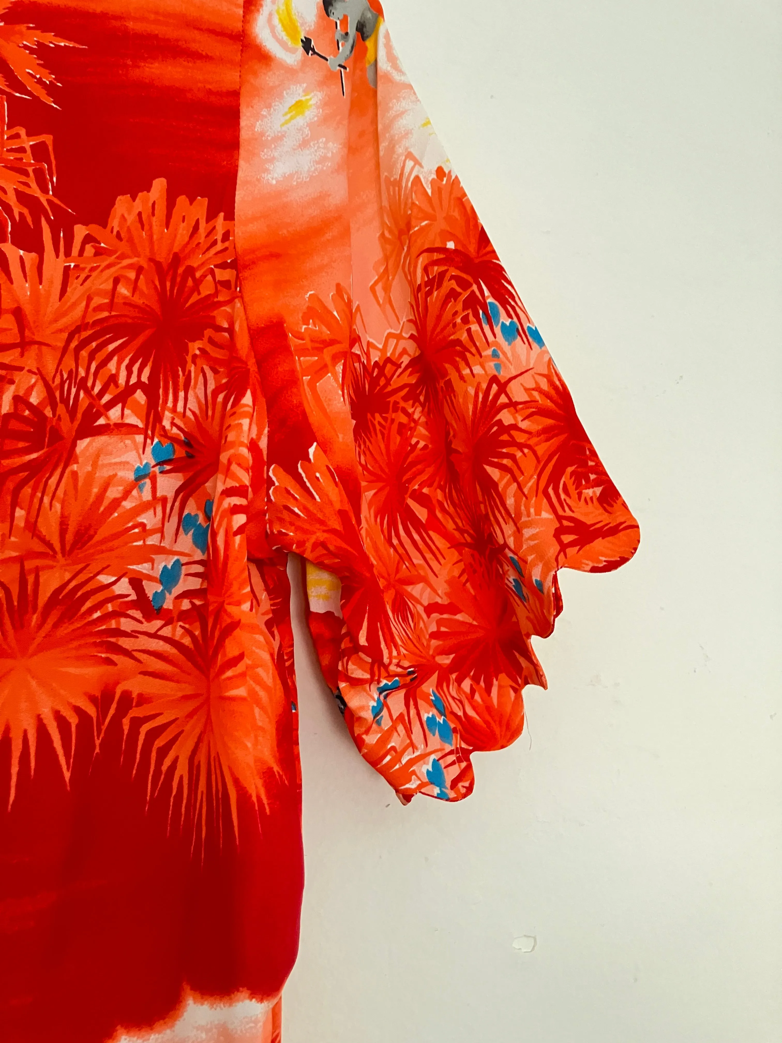 Vintage Hawaiian Novelty Print Dress